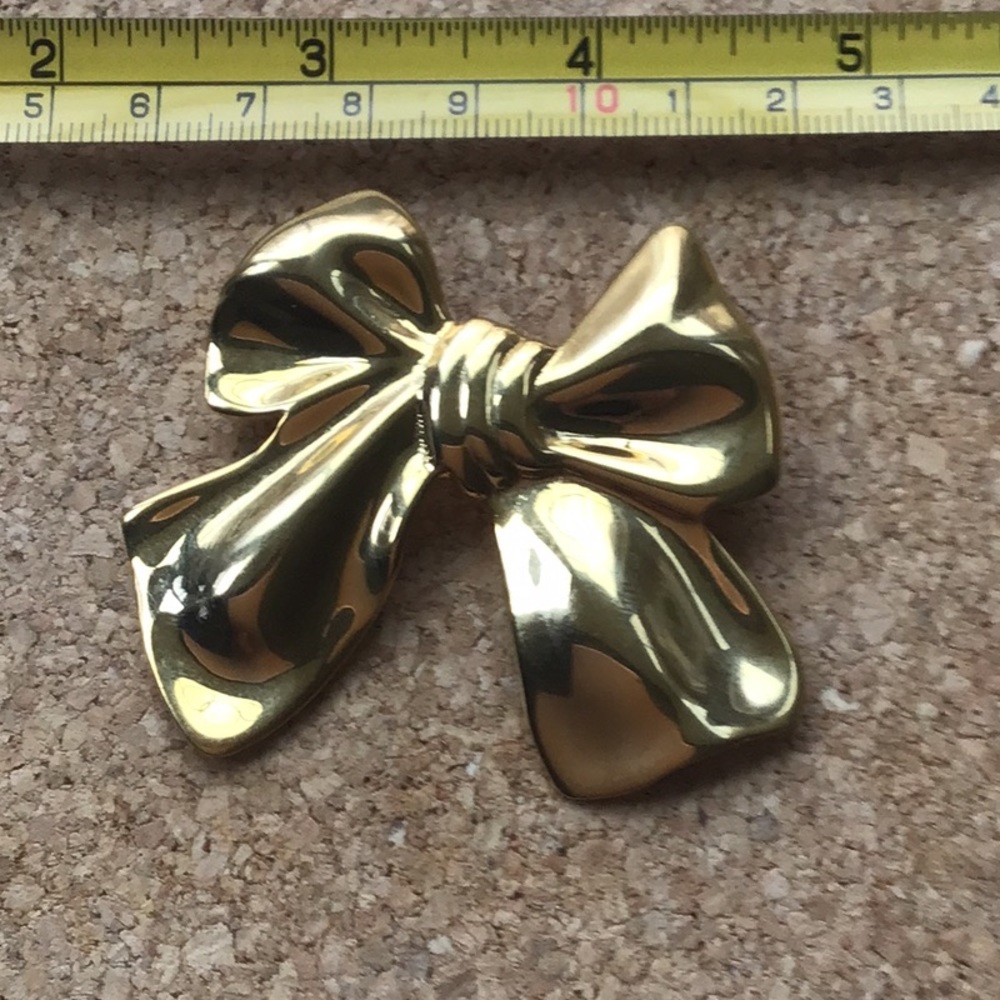 Gold Tone Bow Pin Brooch